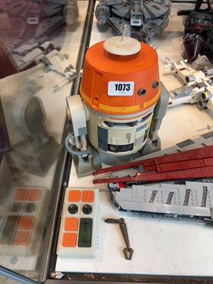 Lot 1073 - Star Wars remote control droid