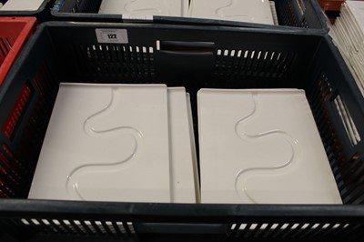 Lot 124 - Plastic crate containing approximately 20...