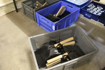 Lot 154 - 3 plastic crates containing small metal...
