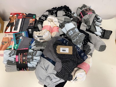 Lot Bag containing a large quantity of men's and...