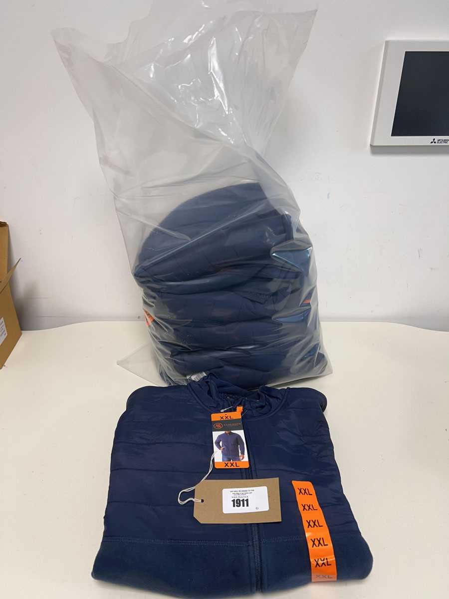 Lot Approx. 6 men's sherpa jackets by Cloudveil.