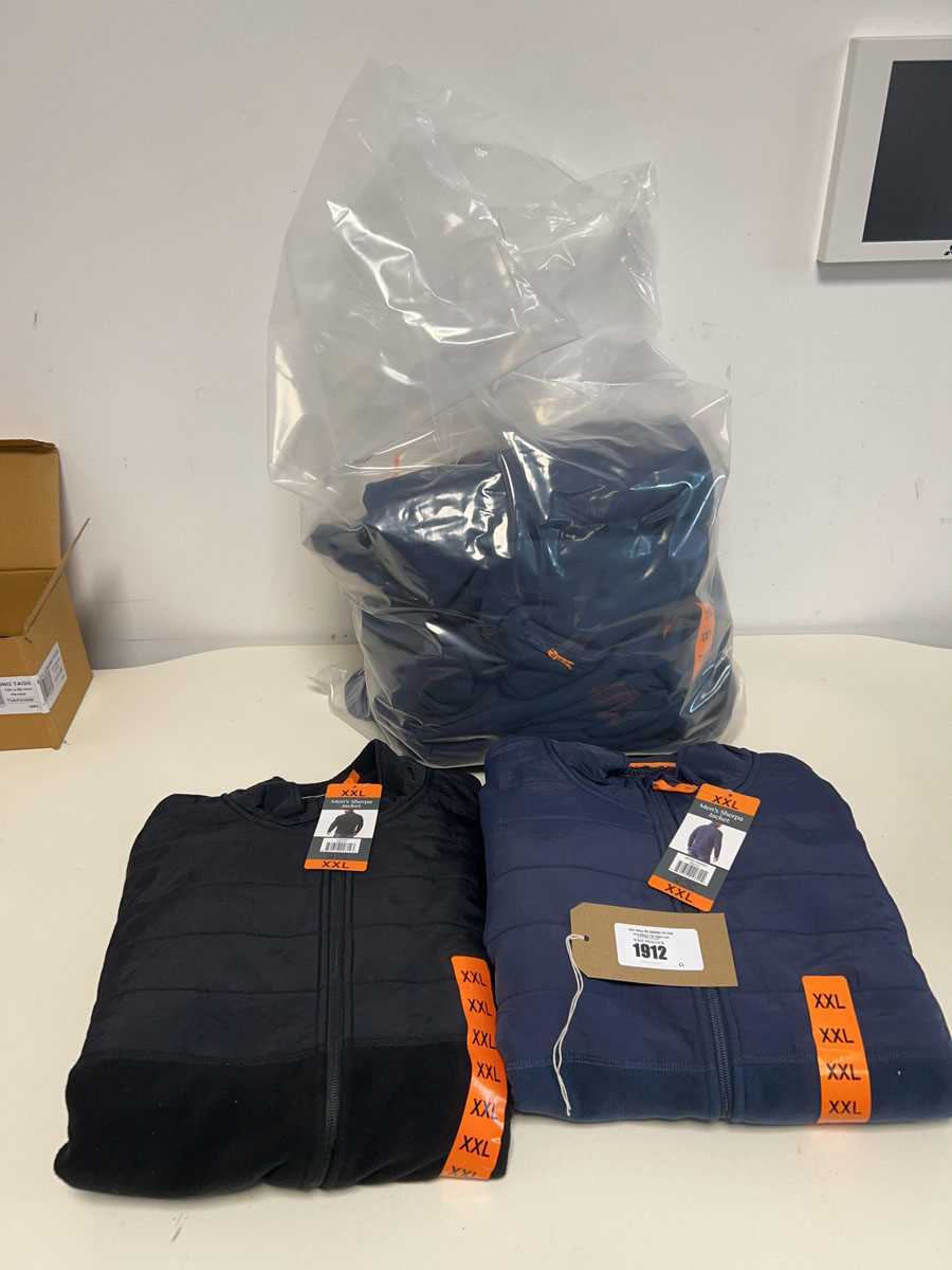 Lot Approx. 6 men's sherpa jackets by Cloudveil.