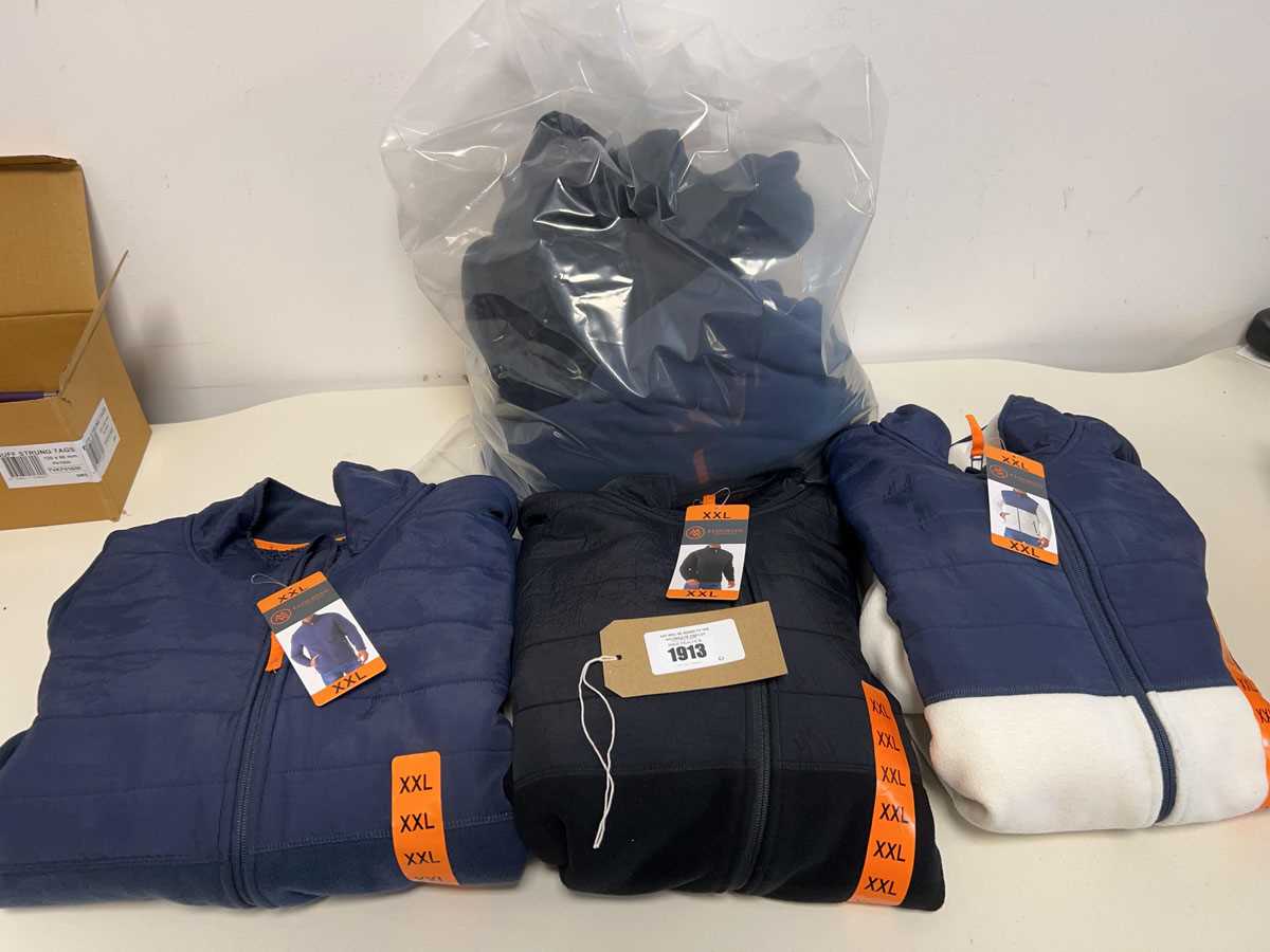 Lot Approx. 5 men's sherpa jackets by Cloudveil.