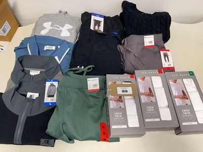 Lot Approx. 18 items of branded clothing to...