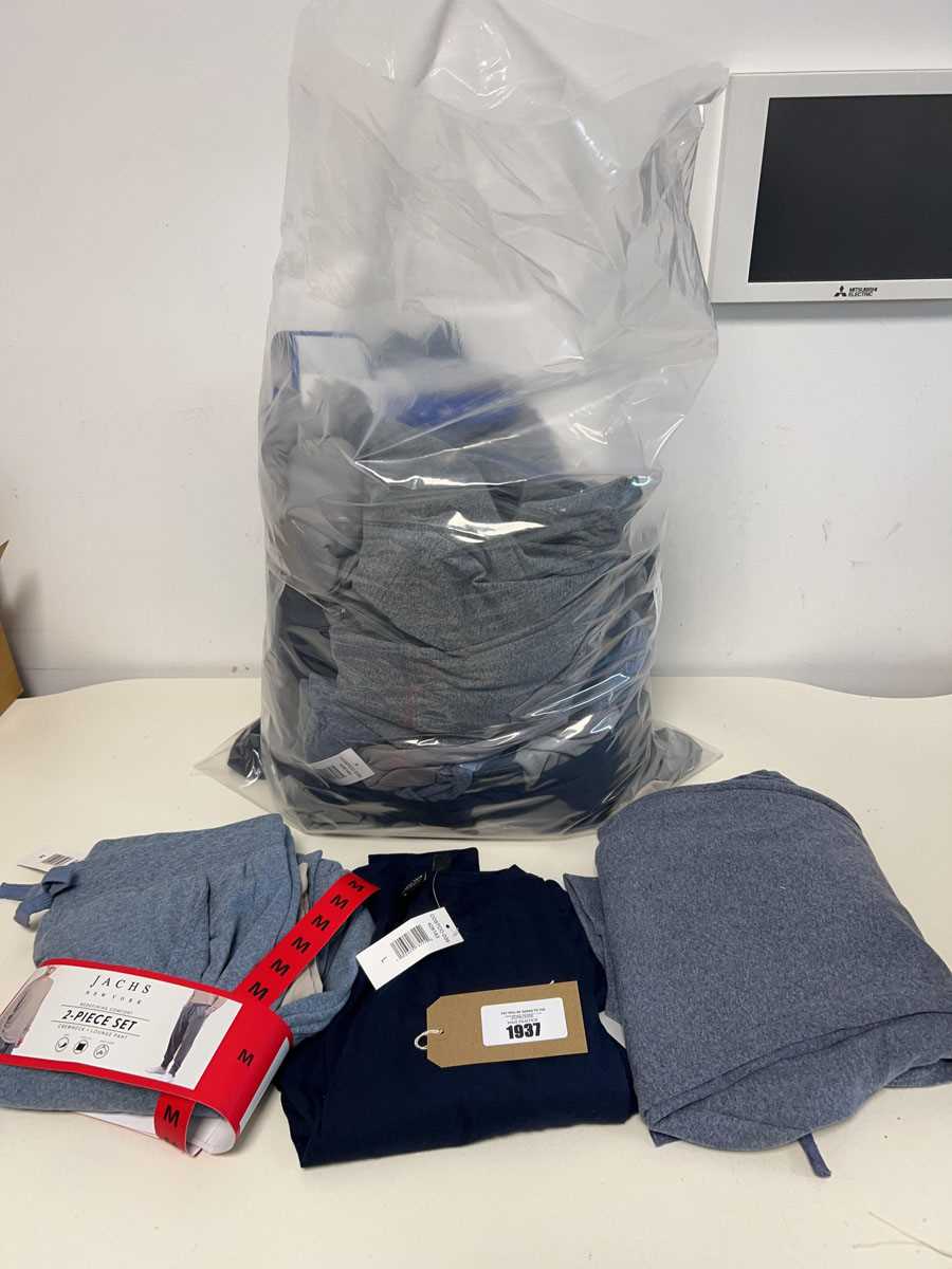 Lot Mixed lot of men's sleepwear/loungewear by Jachs.