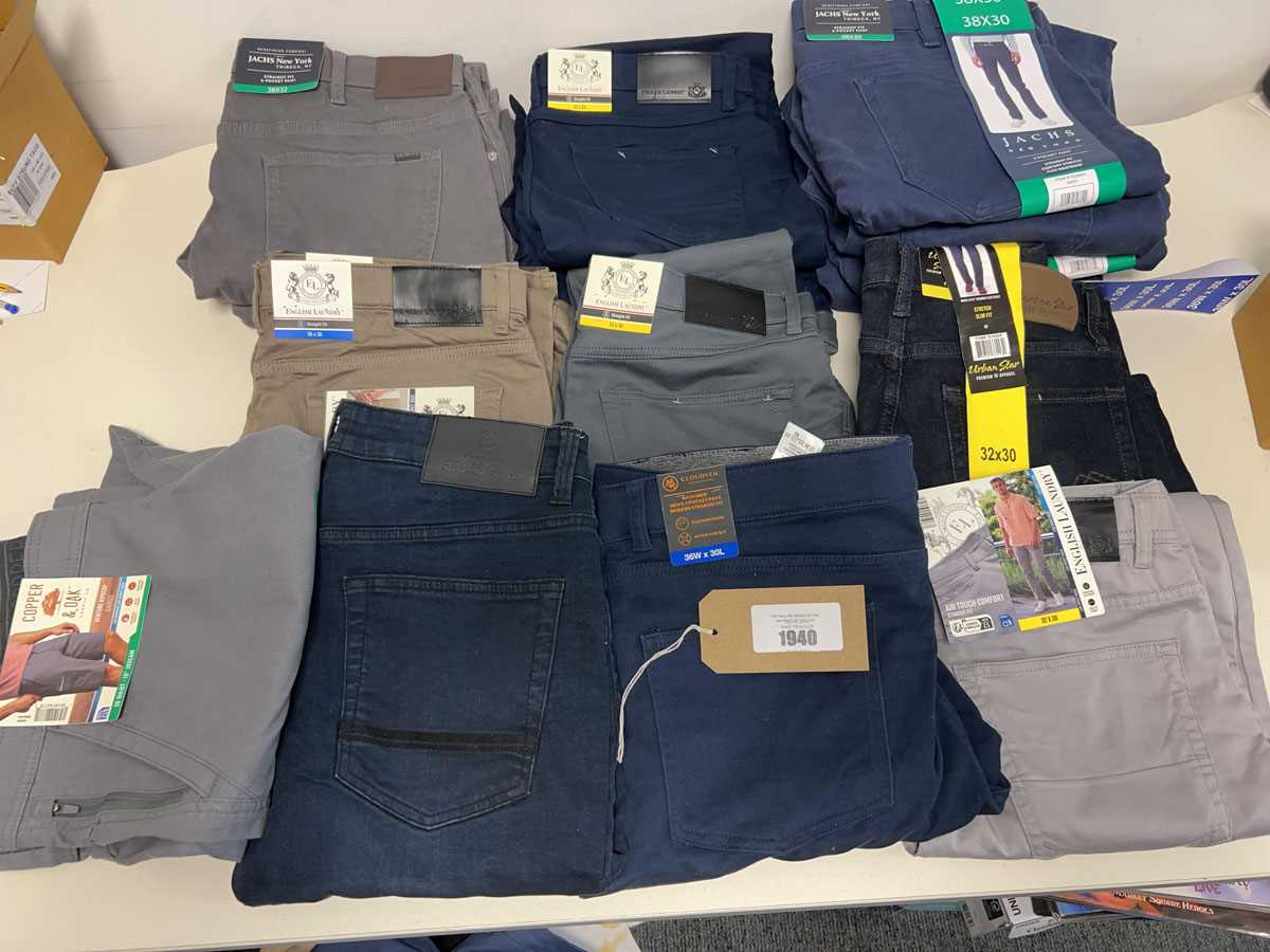 Lot Appeox. 16 pairs of men's trousers and shorts...