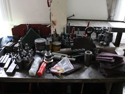 Lot 7 - Colchester Triumph GB centre lathe with...