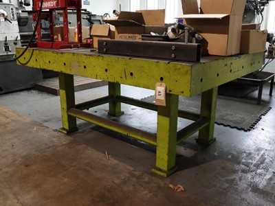 Lot 43 - Heavy engineer's work table. Dimensions:...
