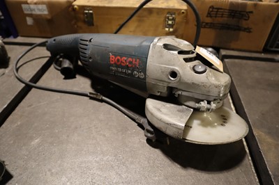 Lot 59 - Bosch GWS22-180H 240V 9" angle grinder