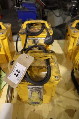 Lot 77 - 2x 110V transformer units