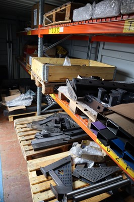 Lot 100 - 2 bays of heavy duty pallet racking; 3x approx....