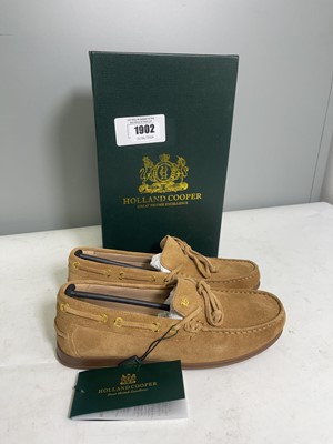 Lot 1902 - Holland Cooper size 6 deck shoes in taupe - boxed