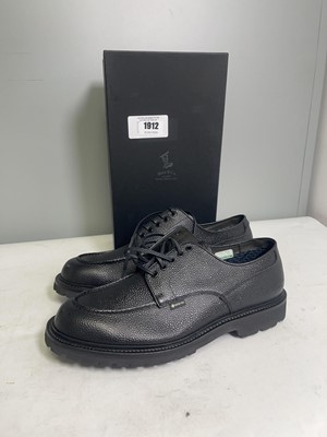 Lot 1912 - Shoes & Co US11 U-tip derby gore-tex boots in...