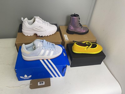 Lot 1918 - 4x Boxed pairs of children's shoes to include...