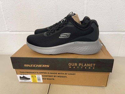 Lot Boxed pair of Skechers skech-lite air cooled...