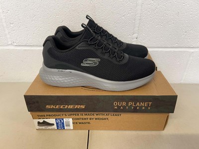 Lot Boxed pair of Skechers skech-lite air cooled...