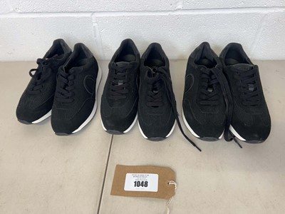 Lot x3 pairs of Osprey trainers UK 4 & 5