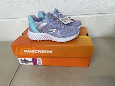 Lot Boxed pair of Skechers hands free swift fit...