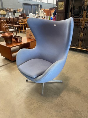 Lot 5307 - Fritz Hansen lounge chair
