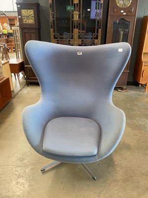 Lot 5307 - Fritz Hansen lounge chair