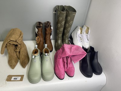 Lot 1950 - 7x Pairs of boots to include Joules, Muck Boot,...