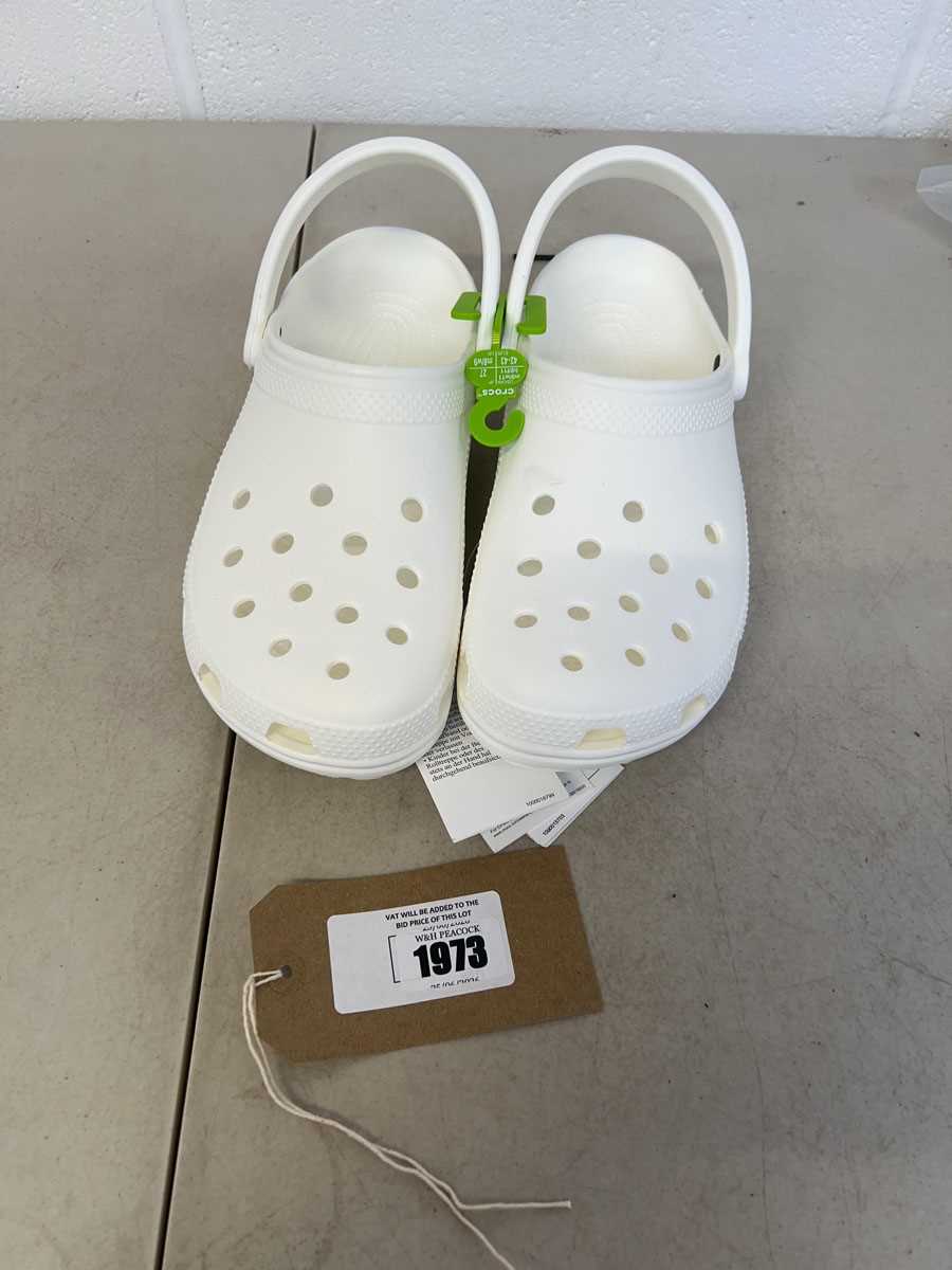 Lot Crocs in white size UK 8-9