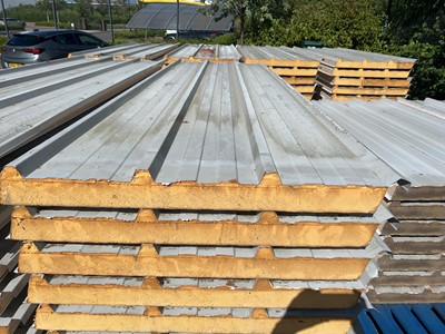Lot 4310 - 6 pallets of insulated roofing sheets