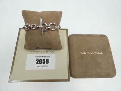 Lot 2058 - David Yurman Mercer sterling silver toggle...