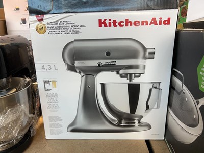 Lot 1113 - KitchenAid 4.3L stand mixer, boxed