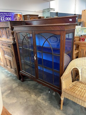 Lot 1306 - Mahogany double door glazed display cabinet