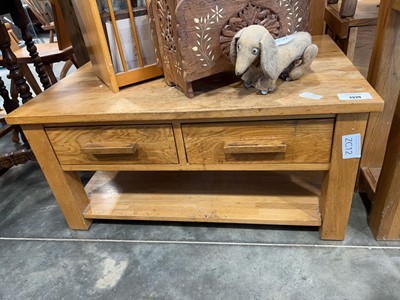 Lot 1319 - Honey oak coffee table with 2 drawers and...