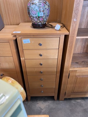 Lot 1332 - Modern light oak finish bedroom suite...