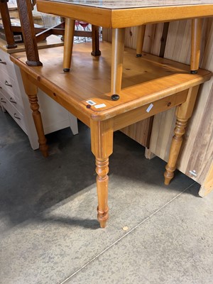 Lot 1364 - Rectangular pine table on turned supports