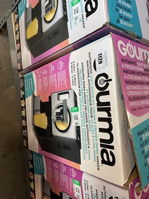 Lot 1129 - Gourmia automatic soft serve ice cream and...