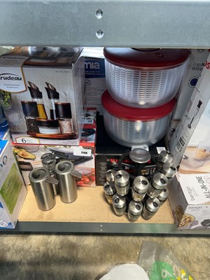 Lot 1148 - 3 KitchenAid salad spinners, Trudeau seasoning...