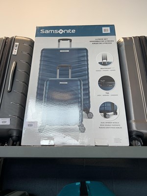 Lot 1233 - Boxed set of Samsonite hard shell suitcases in...