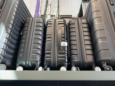 Lot 1239 - 3 small suitcases incl. 2 Delsey Paris and 1...