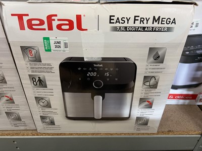 Lot 1197 - Boxed Tefal Easy Fry Mega digital air fryer