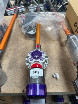 Lot 2043 - Dyson V8 Absolute cordless stick vacuum...