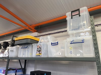 Lot 2118 - Shelf containing various transparent storage...