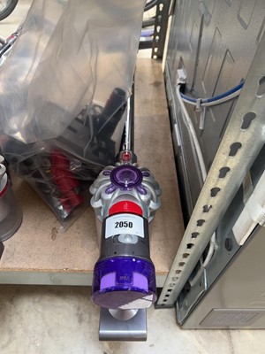Lot 2050 - Dyson V8 Advance cordless stick vacuum cleaner...