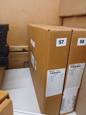 Lot 57 - Boxed APC Schneider switched rack PDU