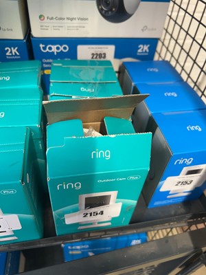 Lot 2154 - 3 Ring outdoor cameras