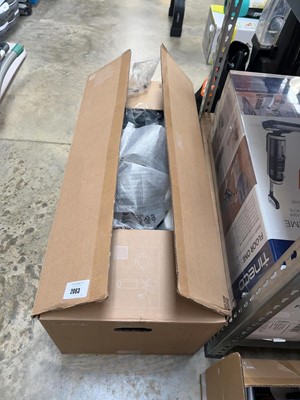 Lot 2063 - Samsung Bespoke AL Jet Lite cordless stick...