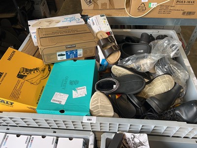 Lot 1261 - Pallet boxe (not included) containing used and...
