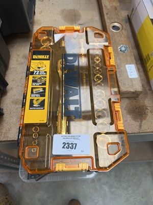 Lot 2337 - Cased DeWalt ratchet set
