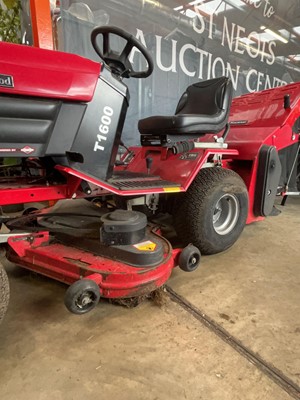 Lot 2449 - Westwood T1600 petrol ride on lawnmower with...
