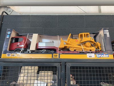 Lot 1065 - Bruder CAT loader and excavator toy