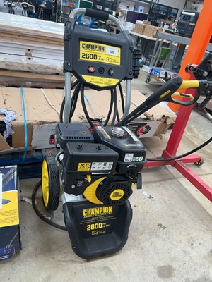 Lot 2311 - Champion 2500 PSI petrol pressure washer with...