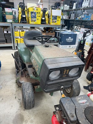 Lot 2317 - Atco 11-36E petrol ride on mower, no key